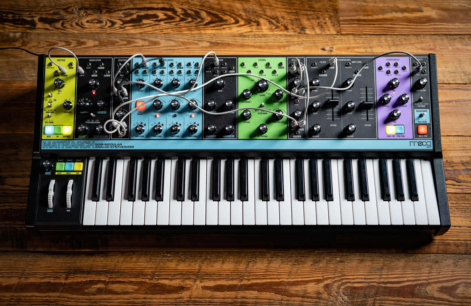 Moog Matriarch Patchable 4-note Paraphonic Analogue Synthesiser - Image 3
