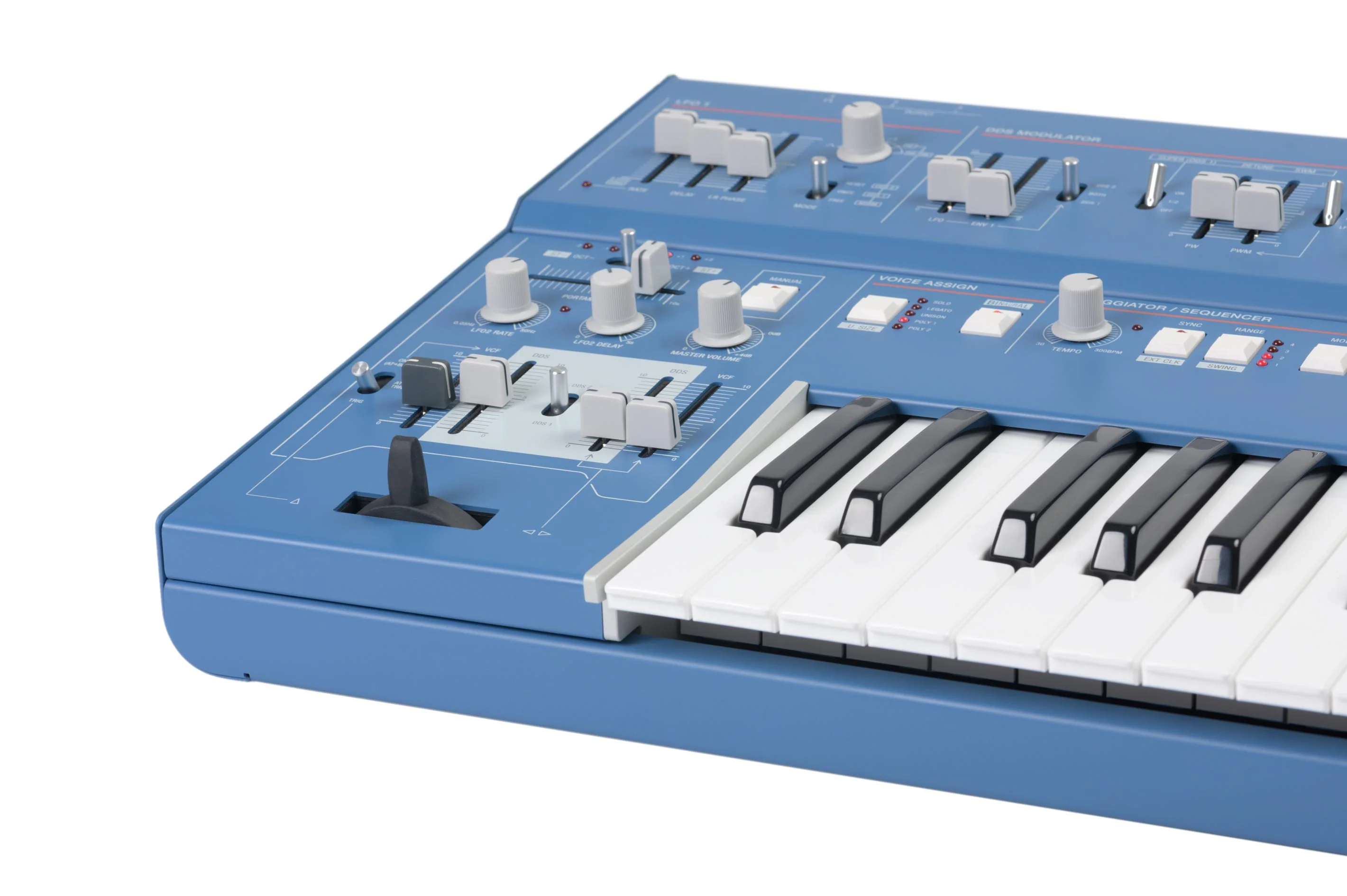 UDO Super 6 12 Voice Polyphonic Stereo-Analogue Synthesizer - Blue - Image 7