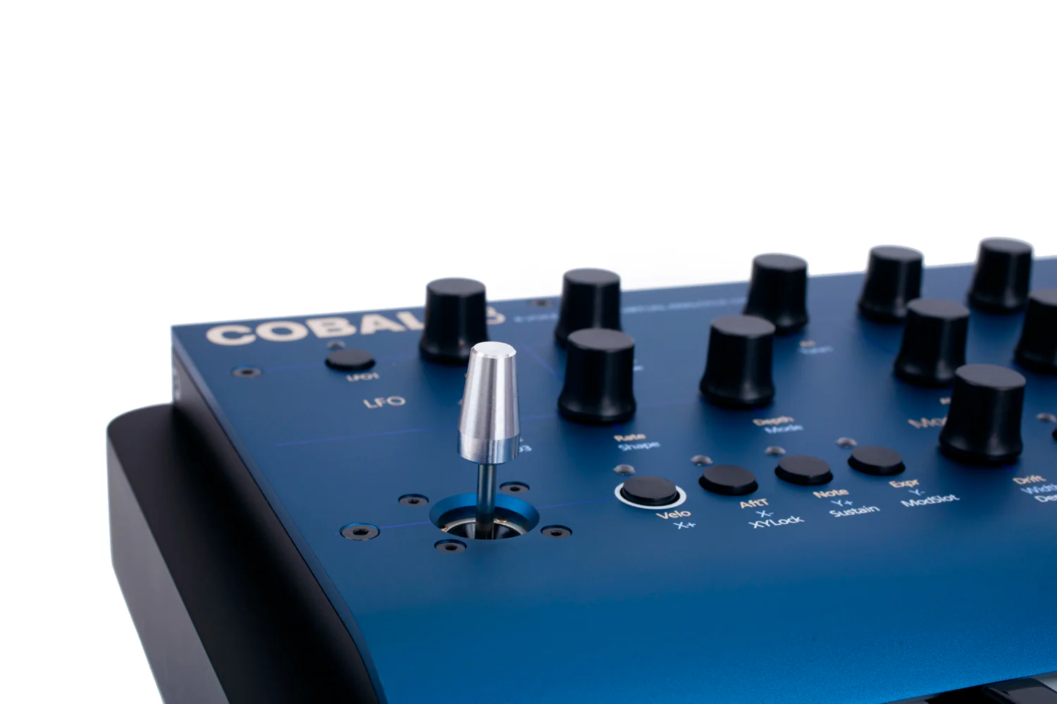 Modal Electronics COBALT8 8 voice 37-key Extended Virtual-Analogue Synthesiser - Image 9