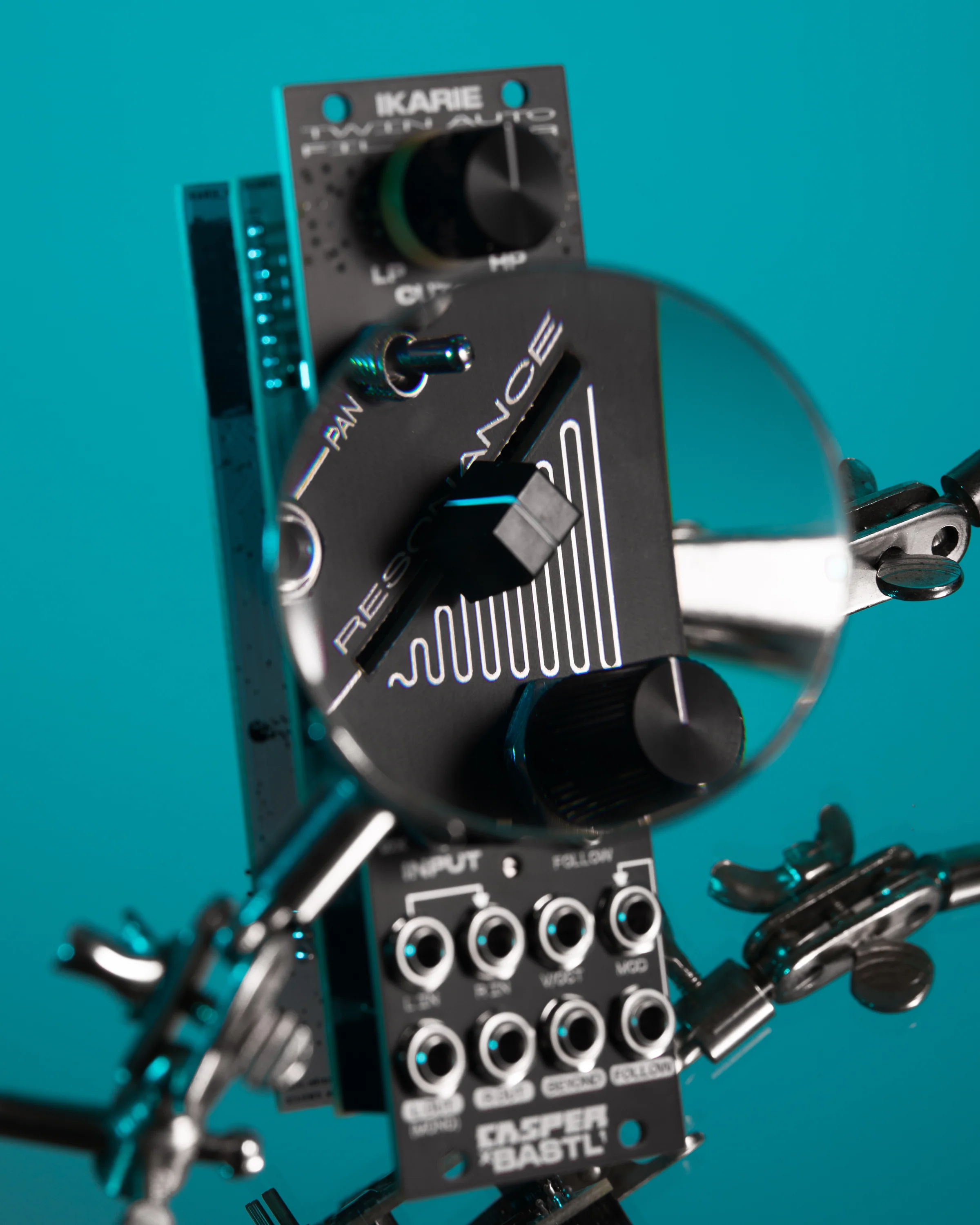 Bastl Instruments Ikarie Twin Auto Filter - Image 12