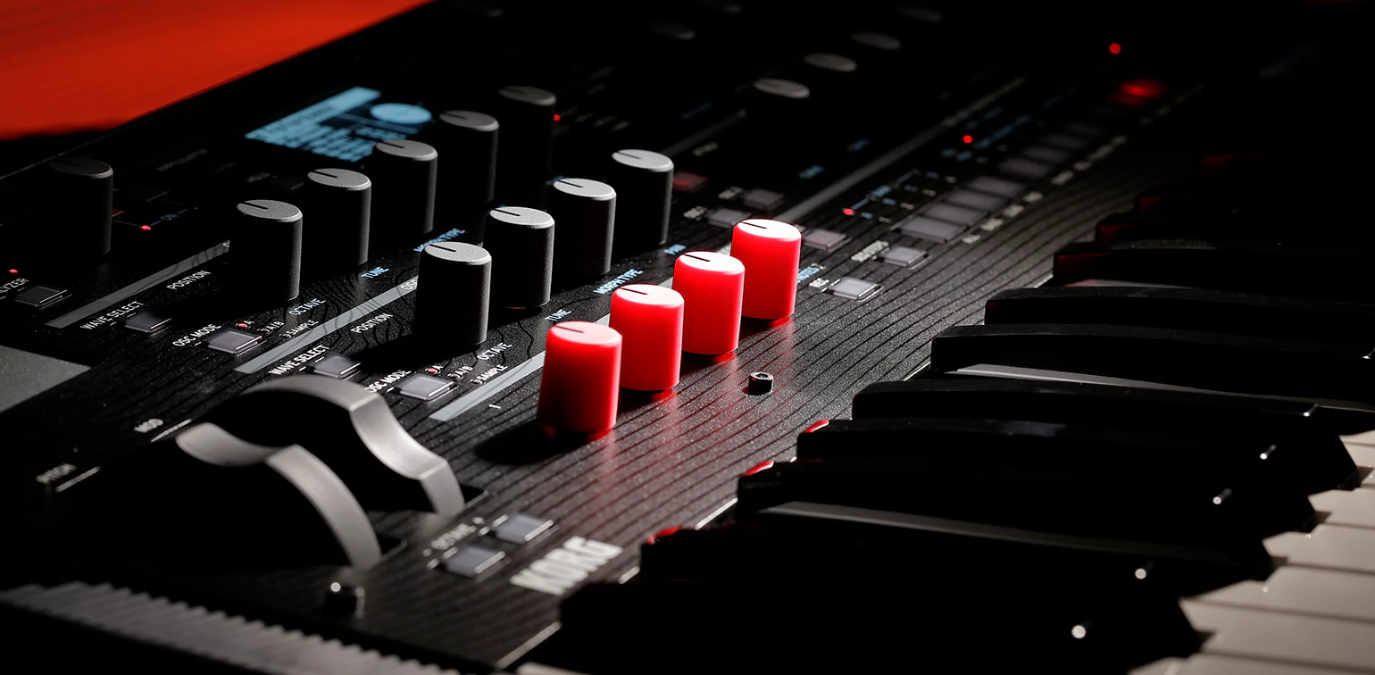 KORG Modwave Wavetable Synthesizer - Image 11