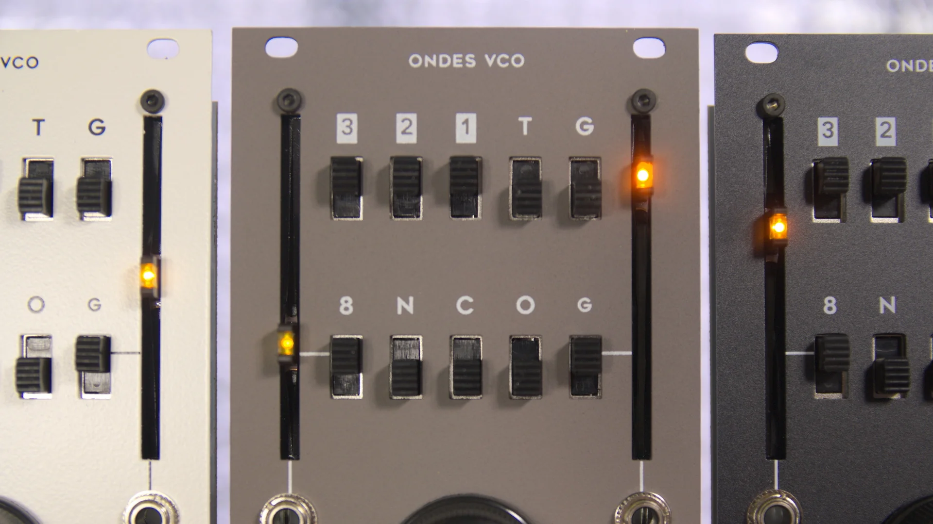 Therevox Ondes VCO - Soft White - Image 5