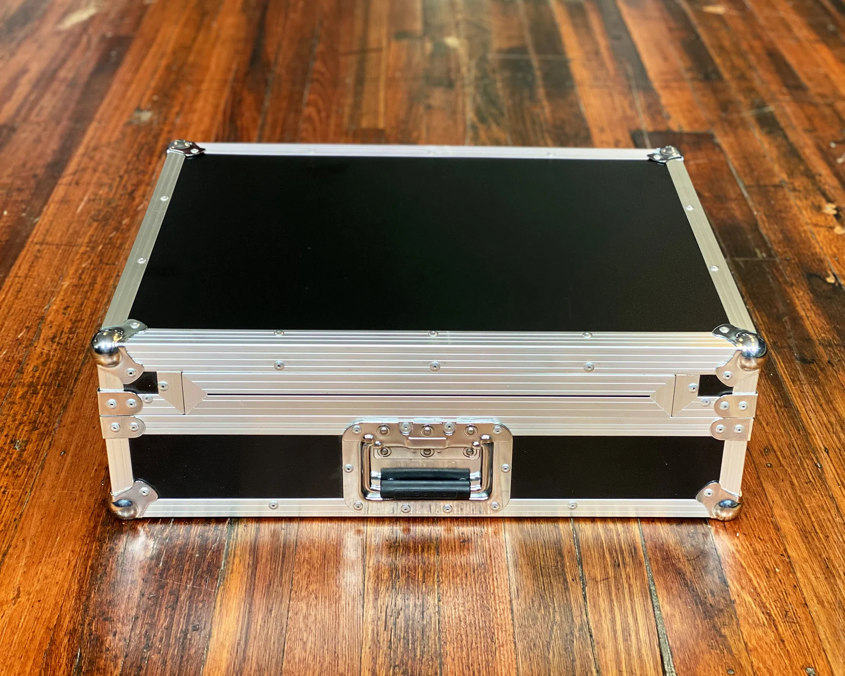 Magma Multi-Format Workstation XL - Image 3