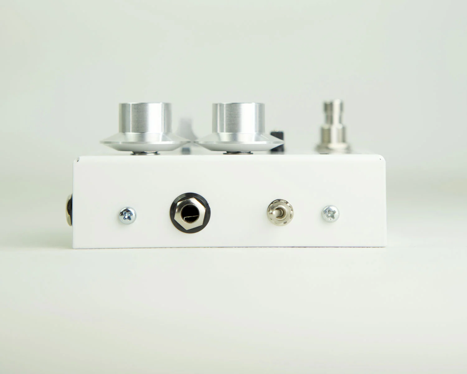 Collision Devices Tars Fuzz Filter - White w/Silver Knobs - Image 3