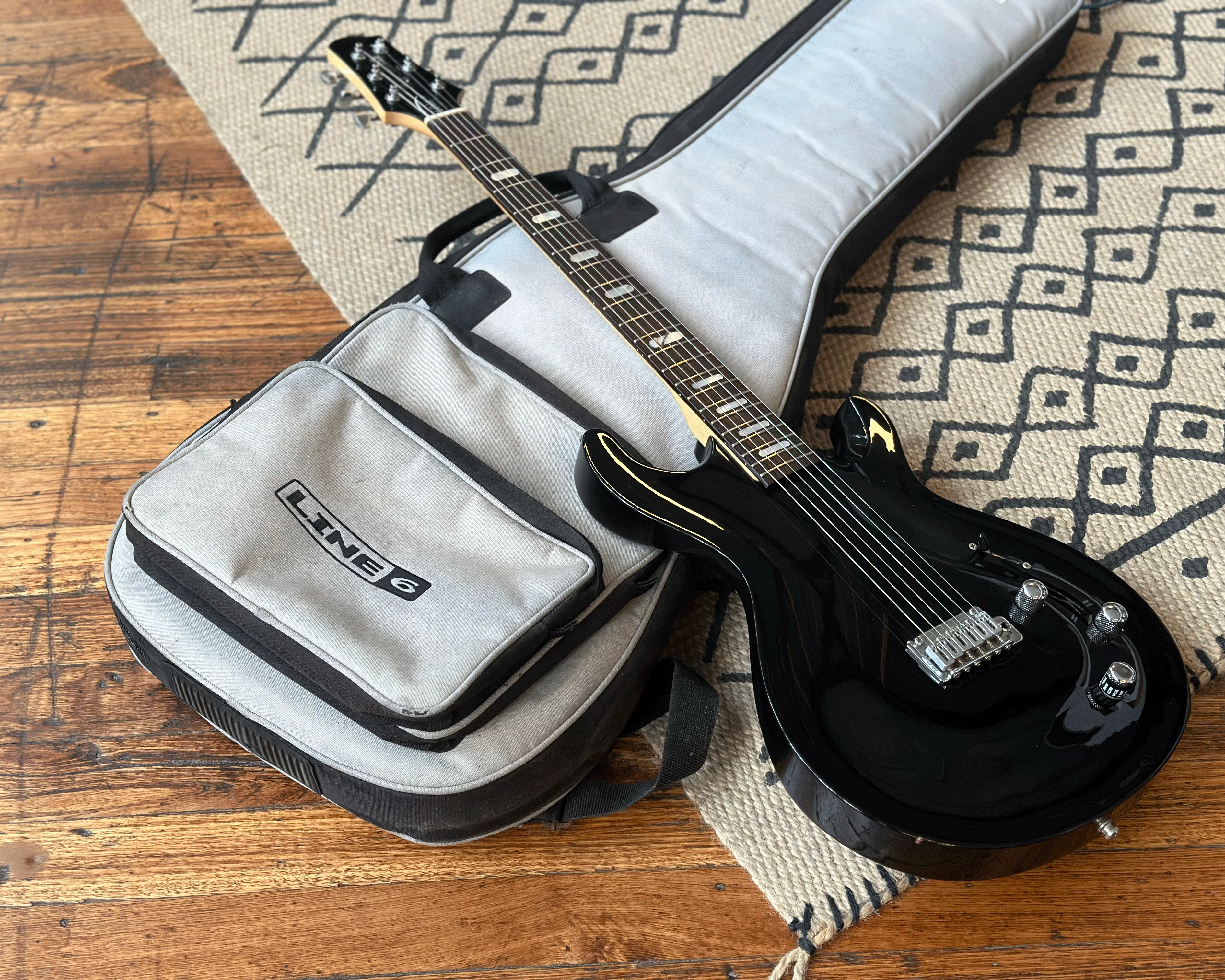 Line 6 Variax 700 Solid Body Modelling Electric - Image 8