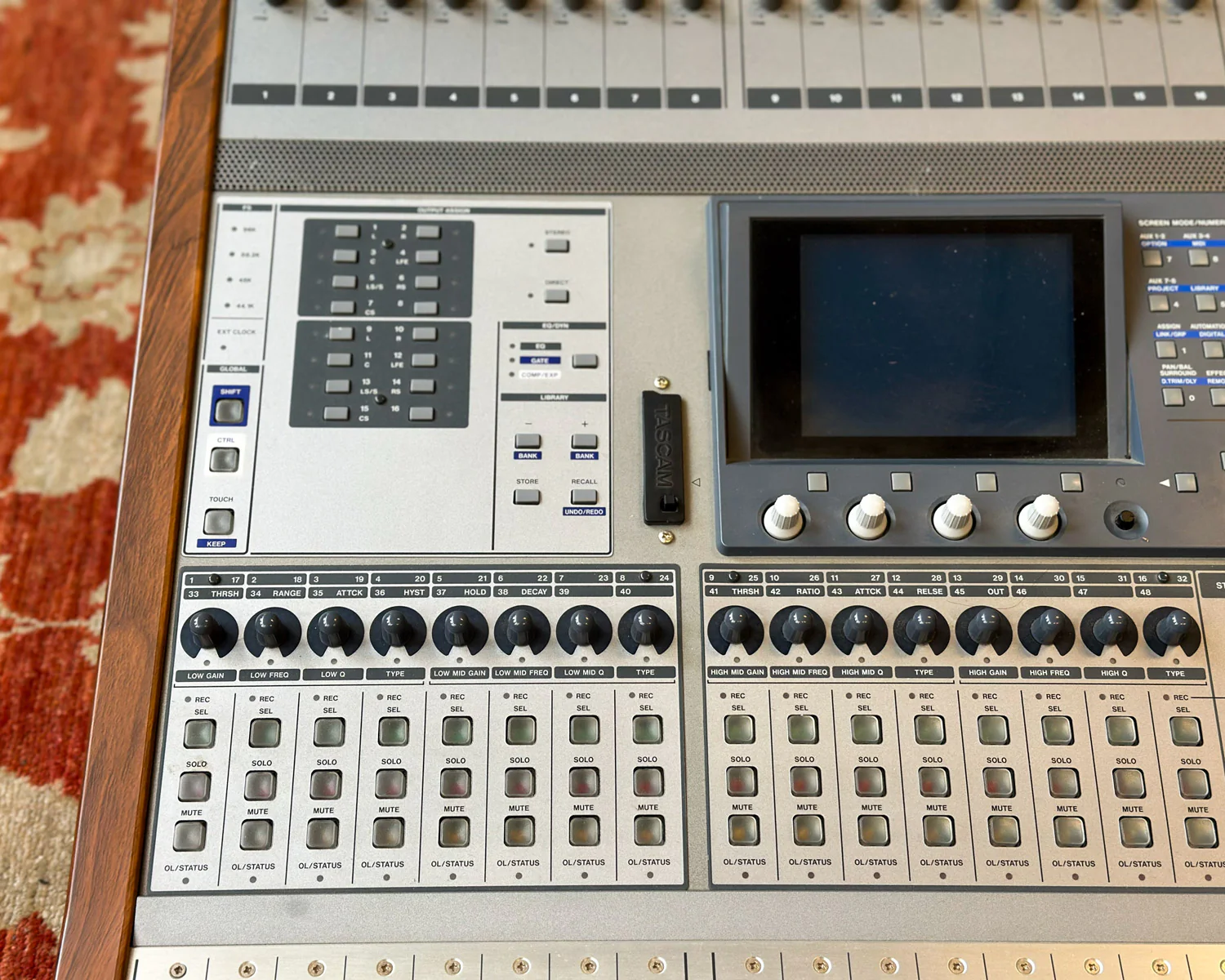 Tascam DM-3200 Digital Mixing Console w/MU-1000 Meter Bridge - Image 6