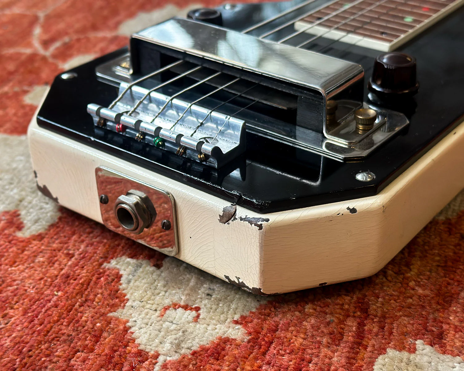 Maxim No2 Lap Steel - Image 9