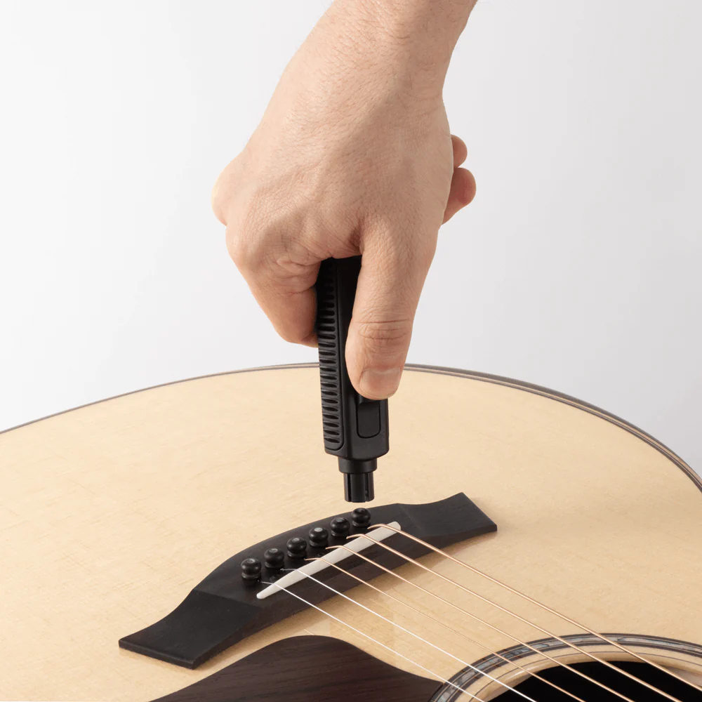 D'Addario Premium Peg Winder with Bridge Pin Puller - Image 4