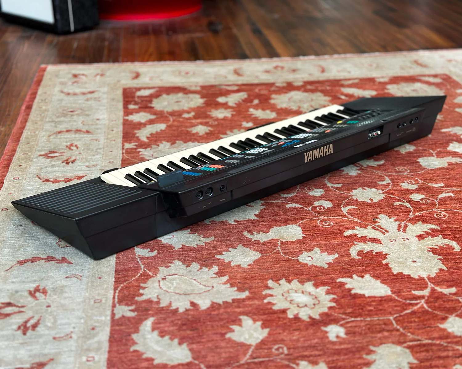 YAMAHA PSR-4600 Portatone Keyboard - Image 4