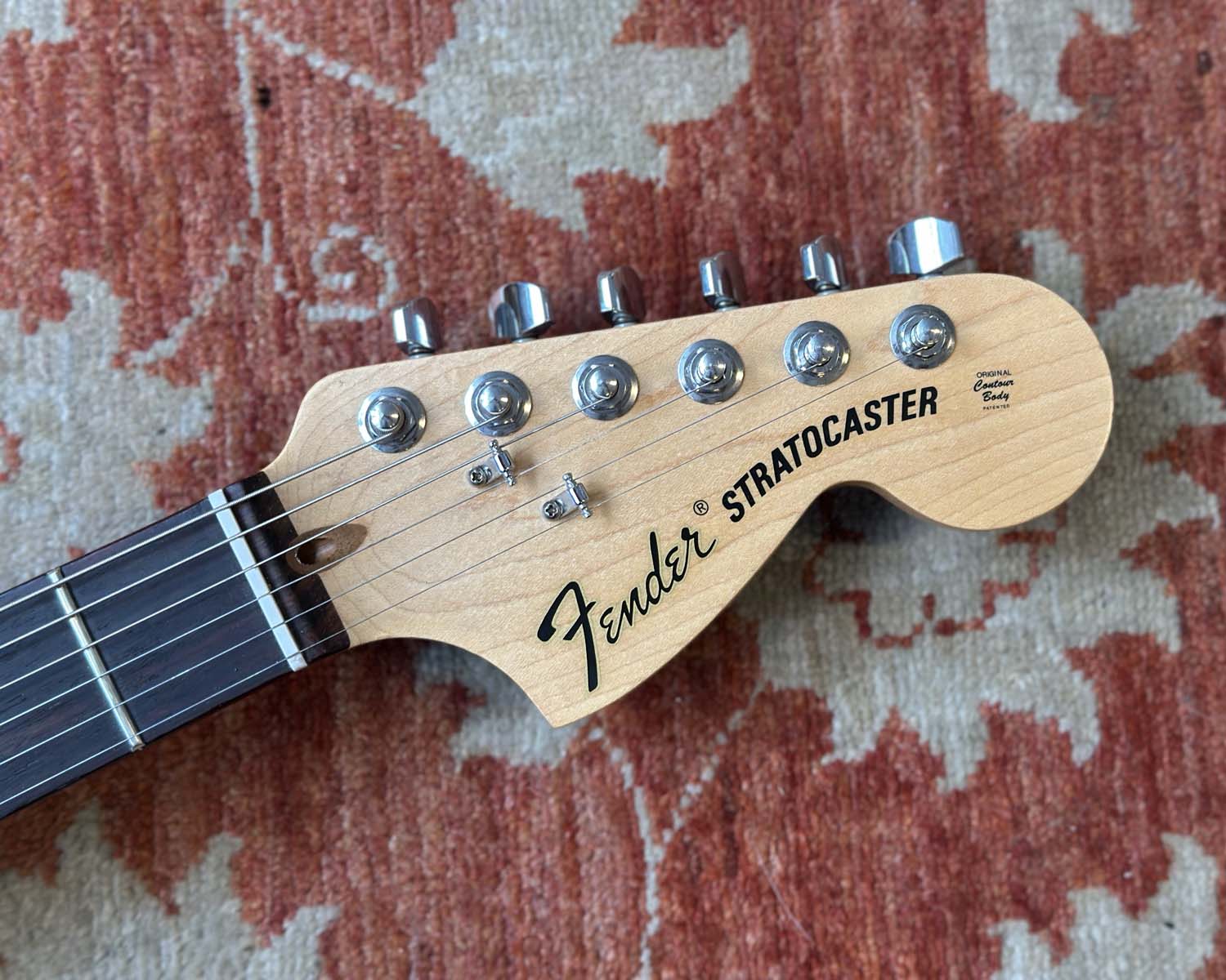 Fender FSR American Special Stratocaster HSS Ash w/Fender Case - Image 2