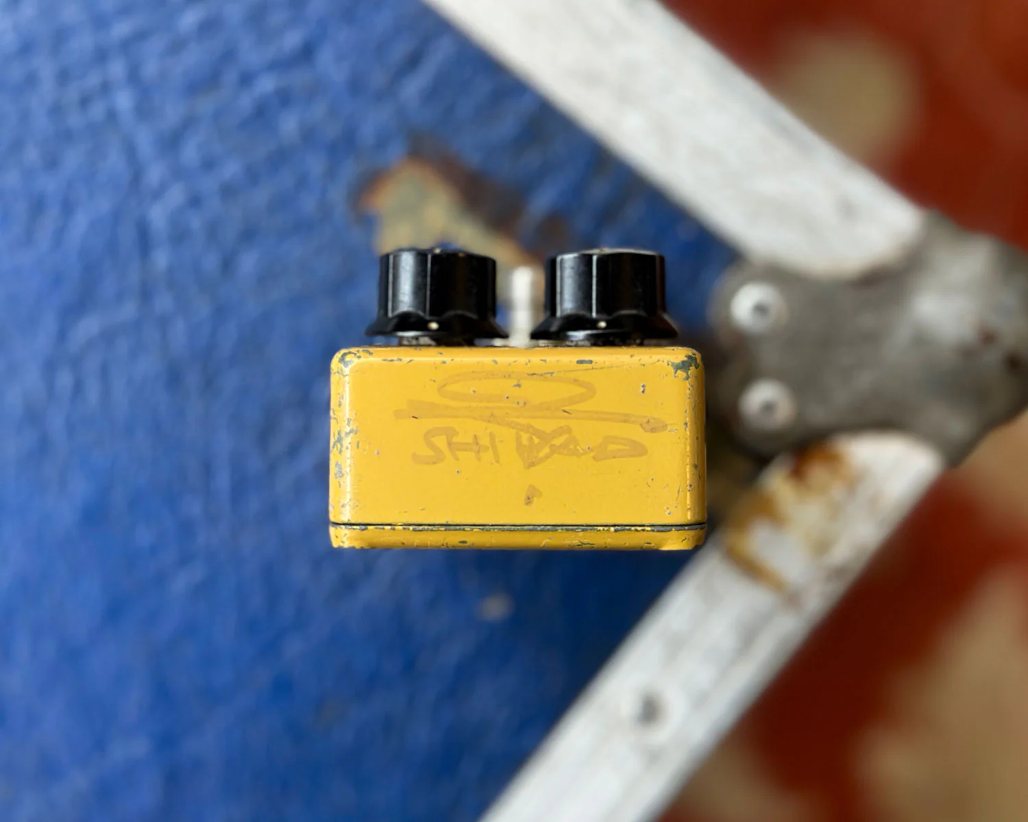 1979 MXR Distortion + Signed by Shihad - Image 3