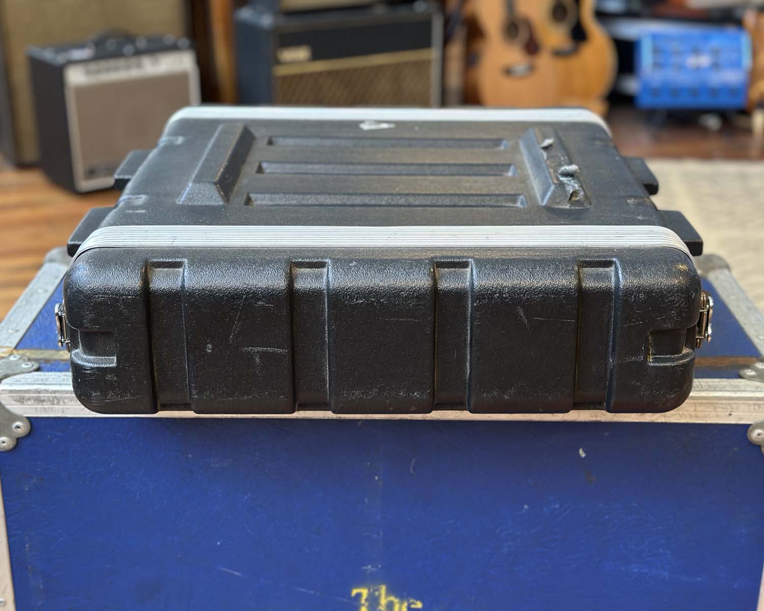 UXL 19" 2U Road Case - Image 2