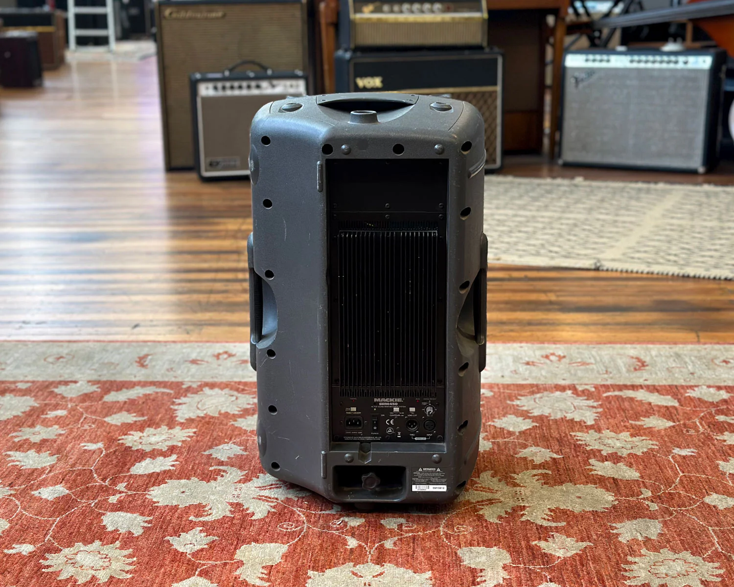 Mackie SRM450 Powered Speaker V1 - Image 5