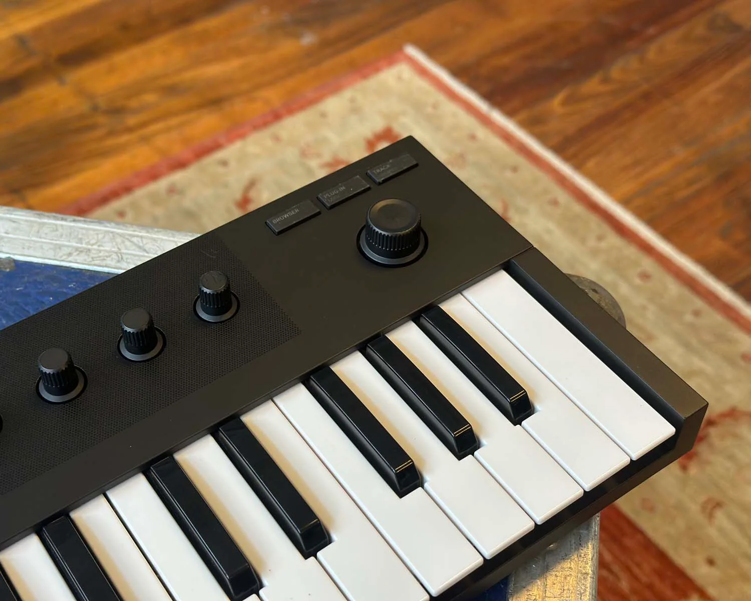 Native Instruments Komplete Kontrol M32 - Image 3