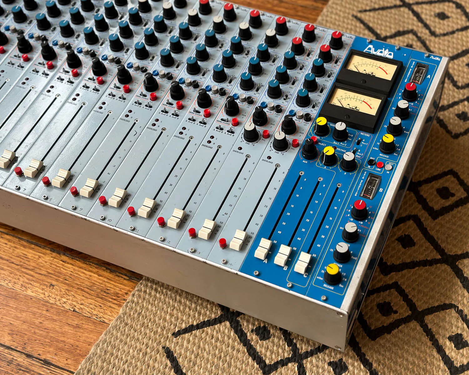UK Made Audio Developments 14 Channel Mixer - Image 6