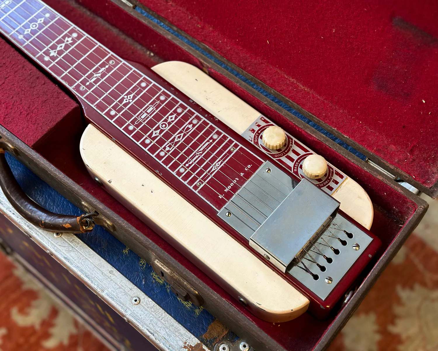 Early 1950s Moody 1x12 Combo and Lap Steel - Image 4