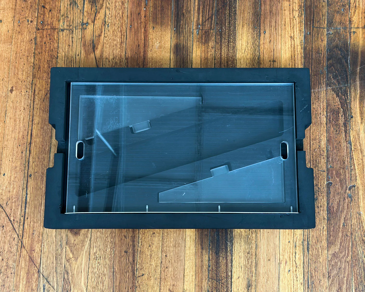 Perspex Stand - Image 4