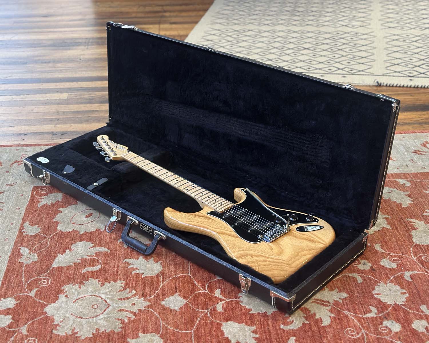 2019 G&L Fullerton Deluxe Comanche - Vintage Natural - Image 13