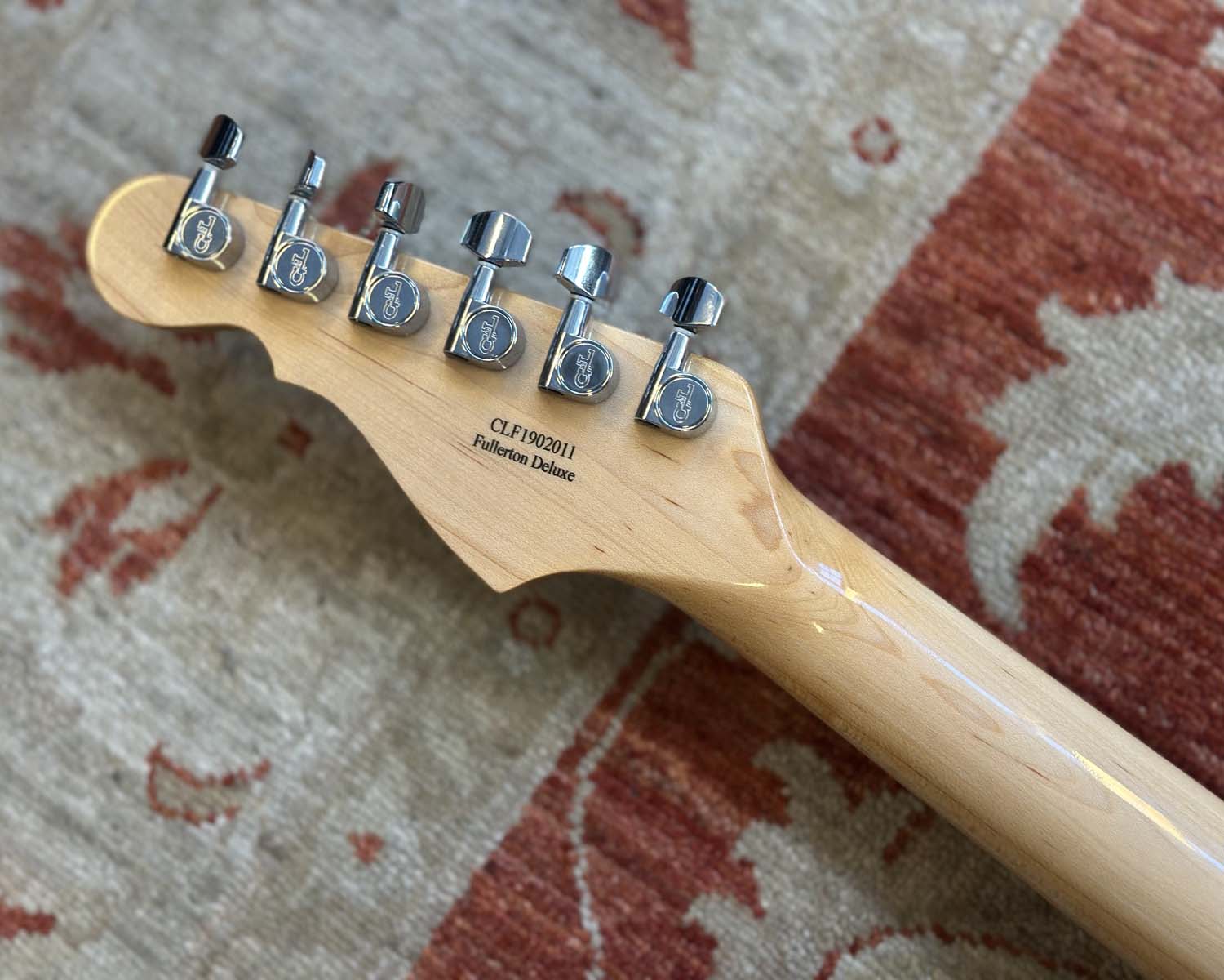 2019 G&L Fullerton Deluxe Comanche - Vintage Natural - Image 5