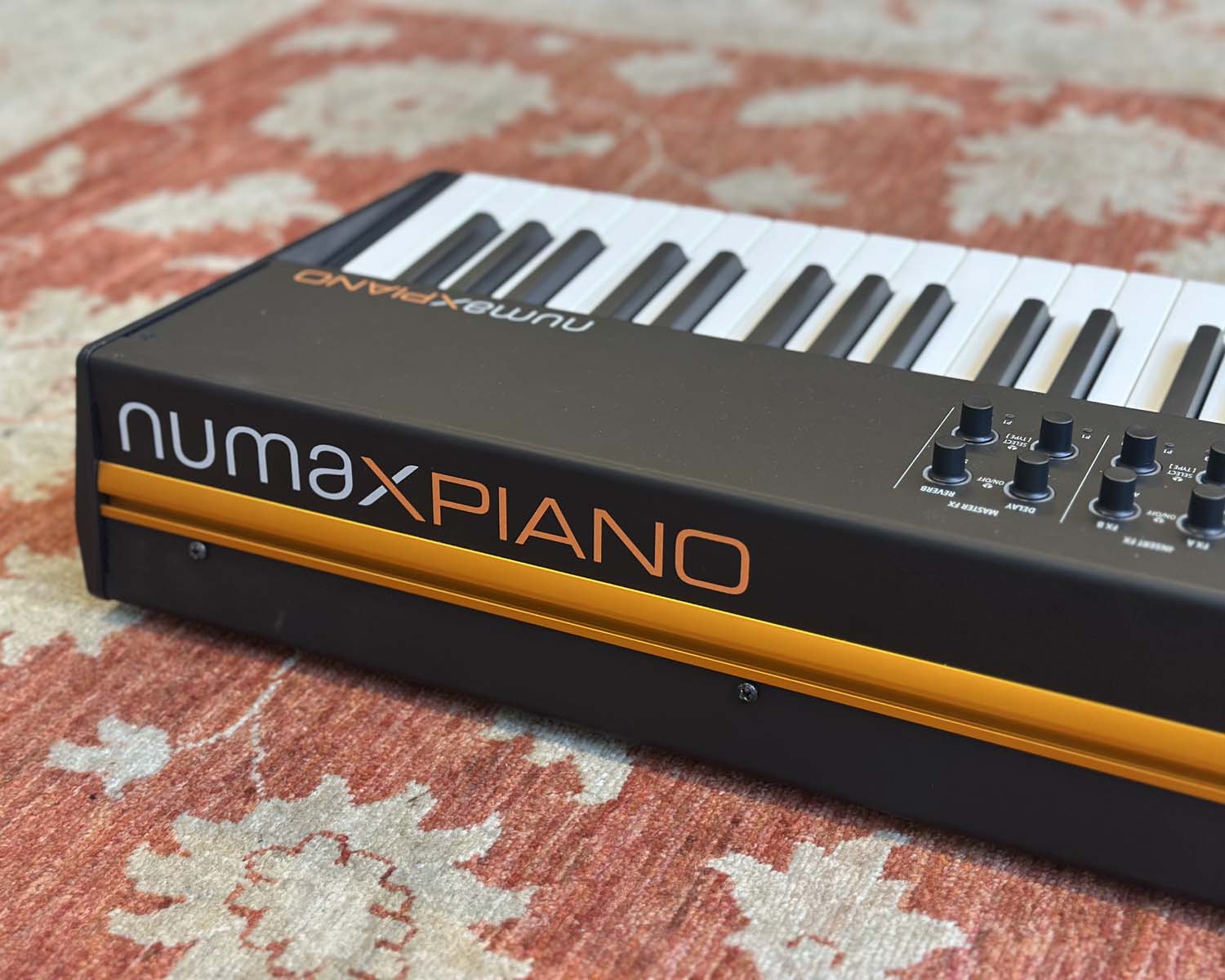 StudioLogic Numa X Piano 88 Key Digital Piano - Image 4