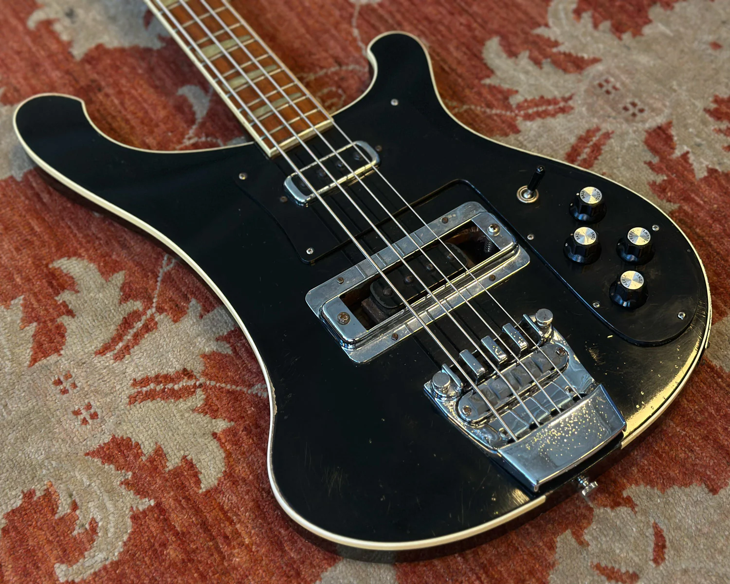 1975 Rickenbacker 4001 Bass "Jet-Glo" w/ HSC - Image 11
