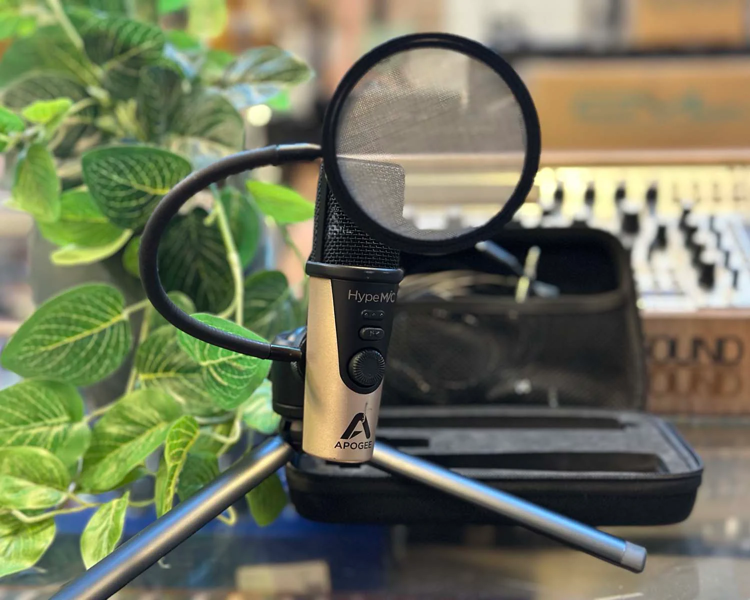 Apogee HypeMic Cardioid USB Microphone - Image 5