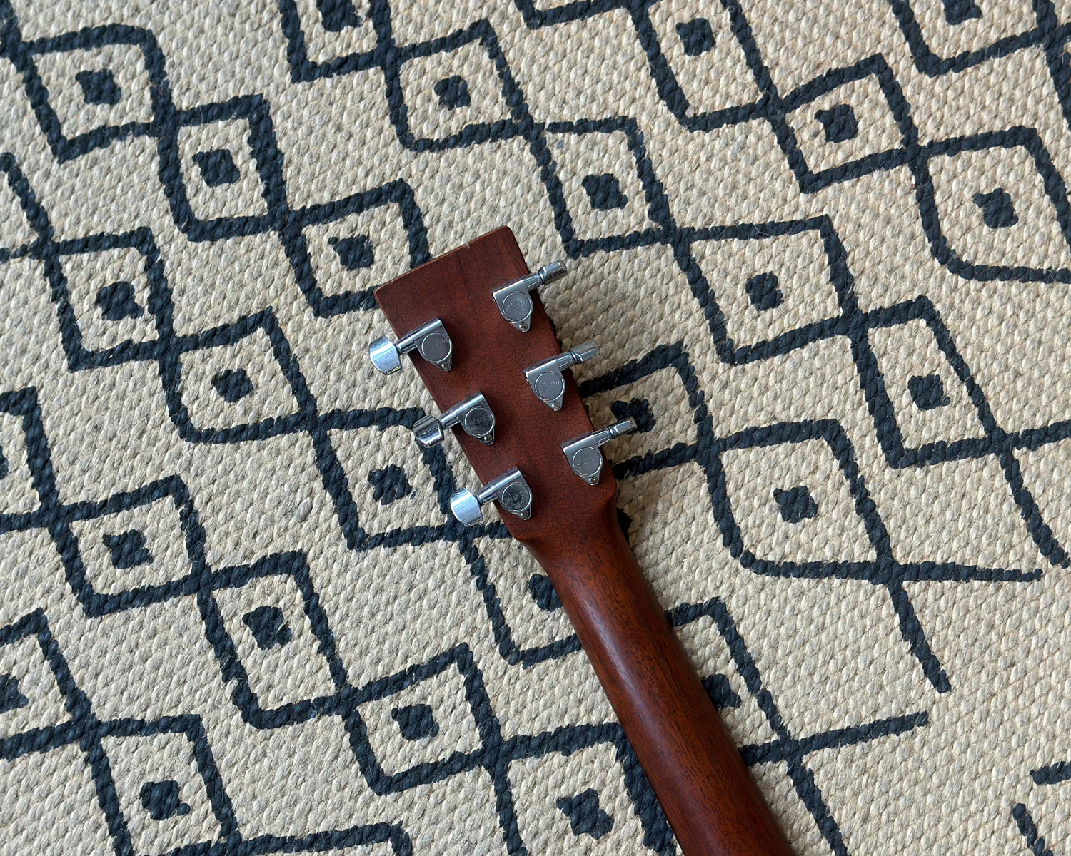 Martin 000-15 Mahogany 000-14 Acoustic Guitar - Image 6