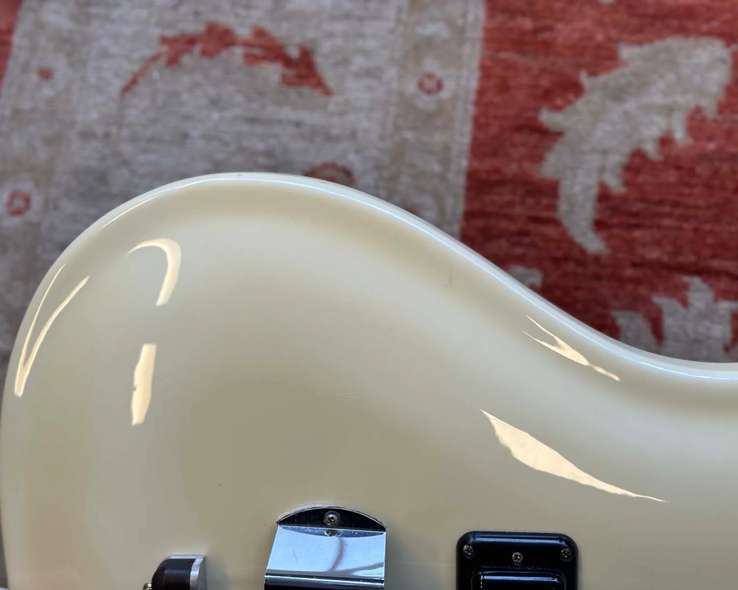 Mosrite Custom 65 Bass - Image 10