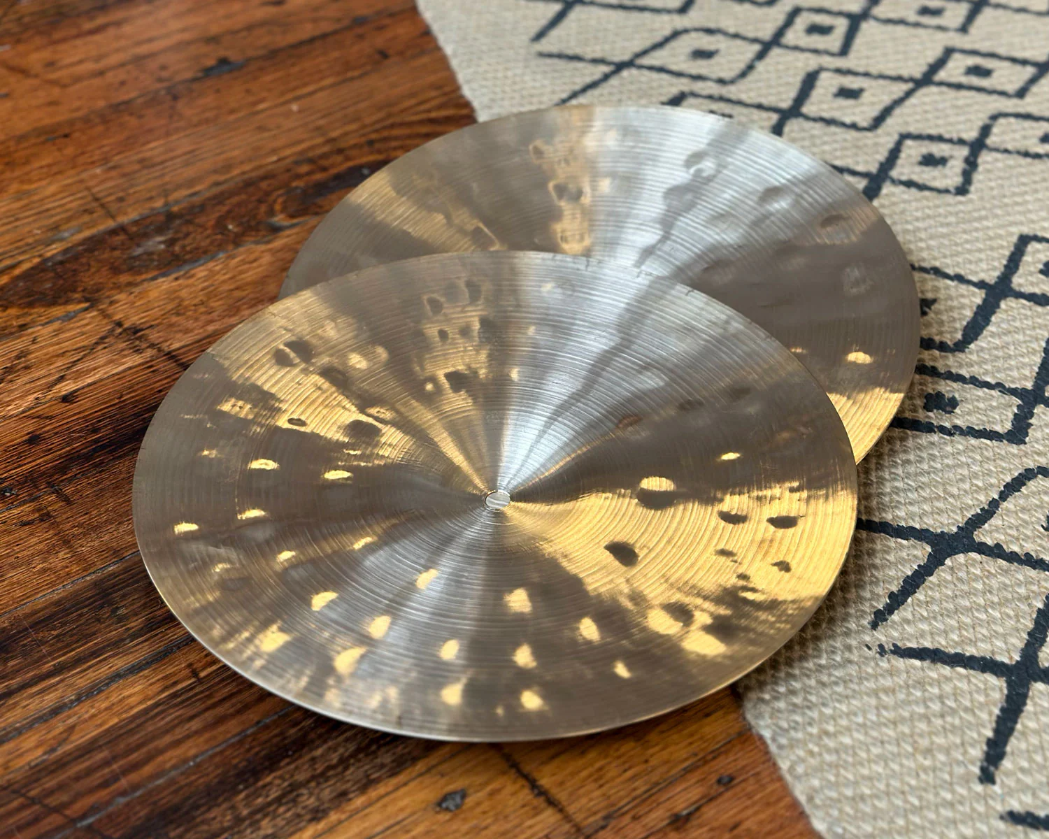 Meinl B14EDMH Byzance Extra Dry Medium Hats (Pair) - Image 3