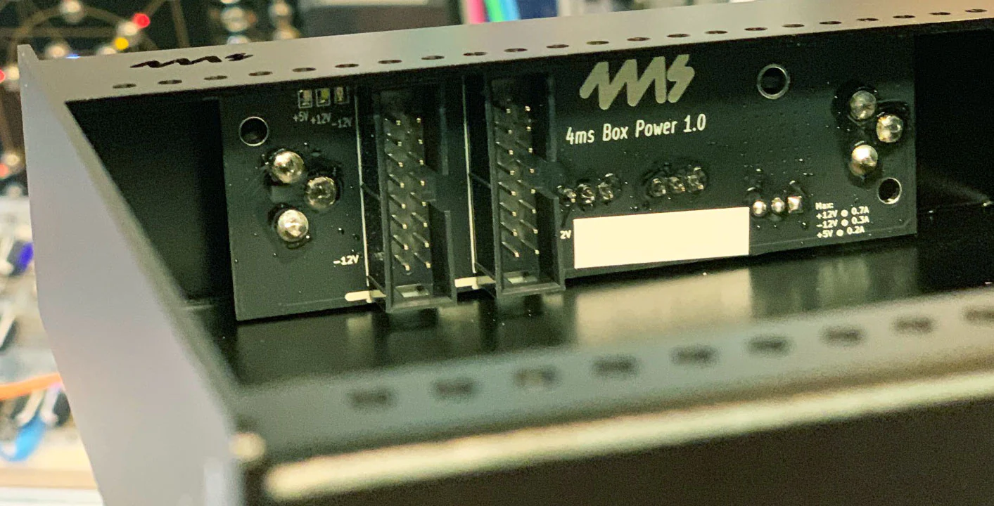 4MS Pod 20 - Powered Eurorack Enclosure - Image 2